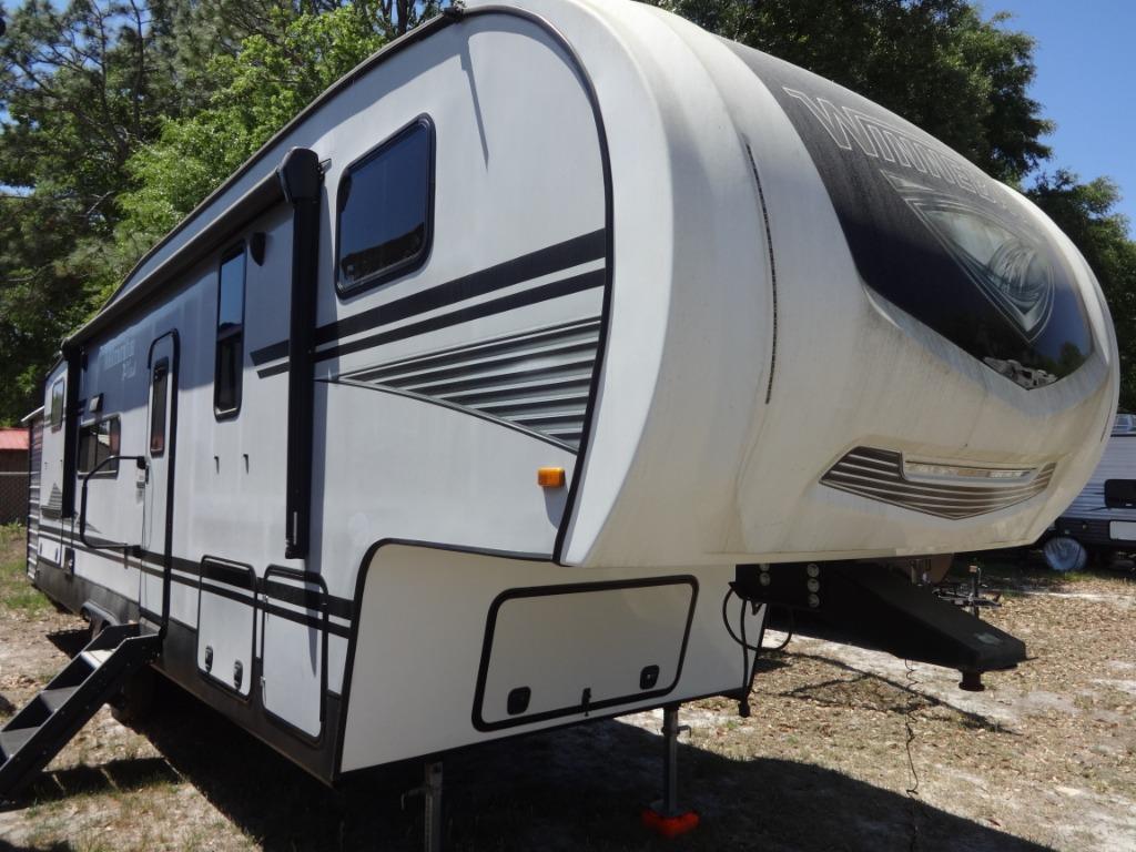 2020 Winnebago Minnie Plus 29rbh